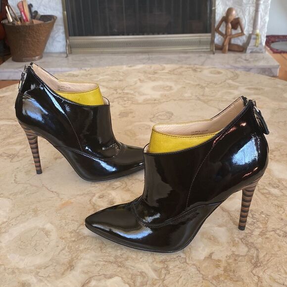 Rough Justice USA Stiletto Heel Black Patent & Yellow Leather Booties - Picture 5 of 14